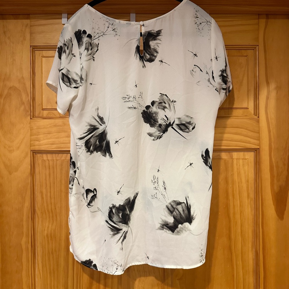 Express Blouse - Picture 3 of 5